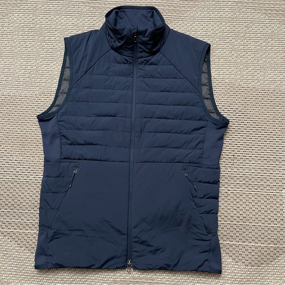 Lululemon Down For It All Vest Sz S In True Navy - Picture 4 of 11